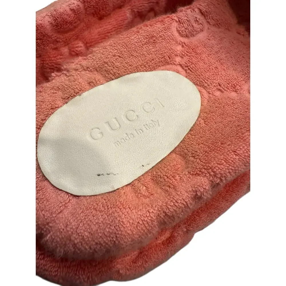 Gucci Sponge GG Platform in Wild Rose. Size 38.5 (8-8.5)